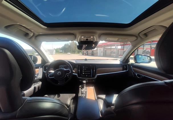 Volvo S90 cena 124900 przebieg: 119000, rok produkcji 2017 z Ostrołęka małe 562